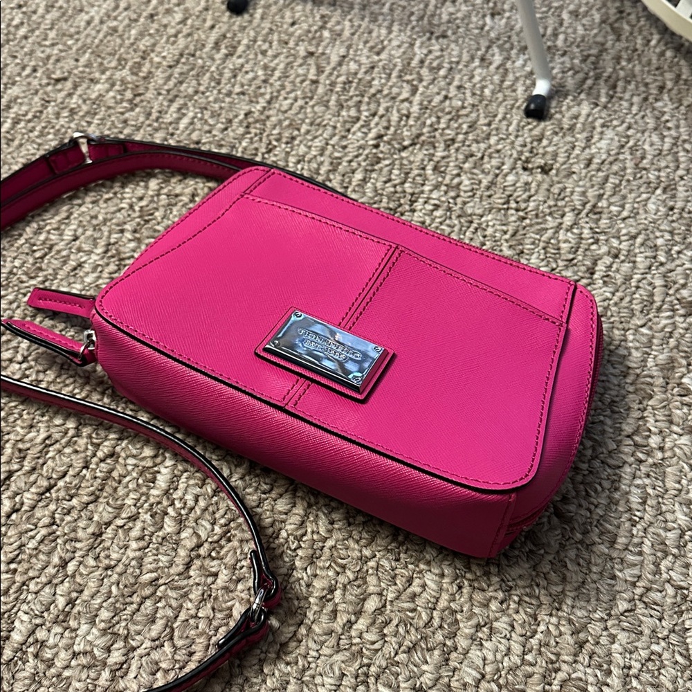 Tignanello vibrant pink crossbody bag - Picture 11 of 11